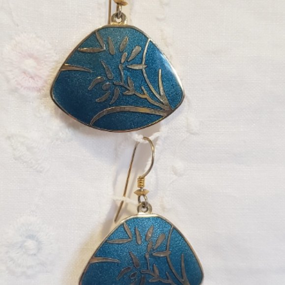 Roccoco Vintage dangle earrings - Picture 4 of 6